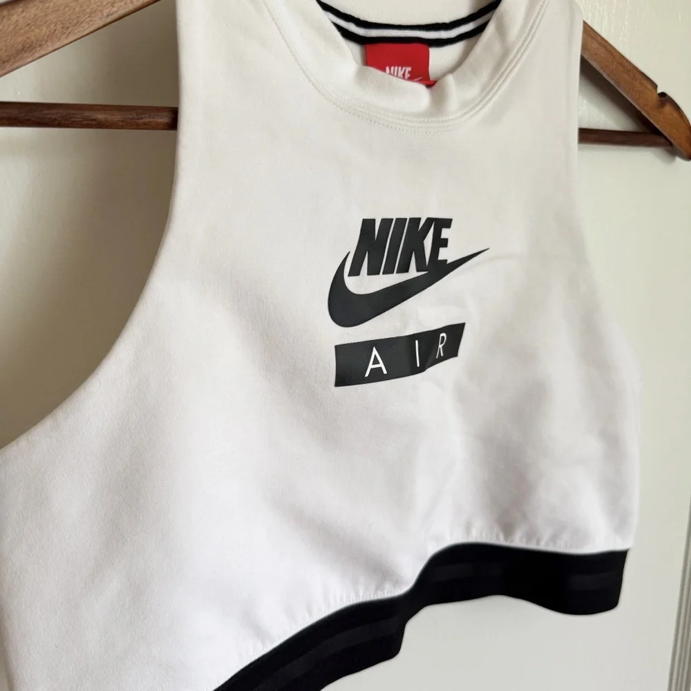 Nike Sportswear Air Crop Top